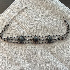 🎀🩷🤍 VINTAGE SILVERTONE CHOKER NECKLACE 🩷🎀🤍